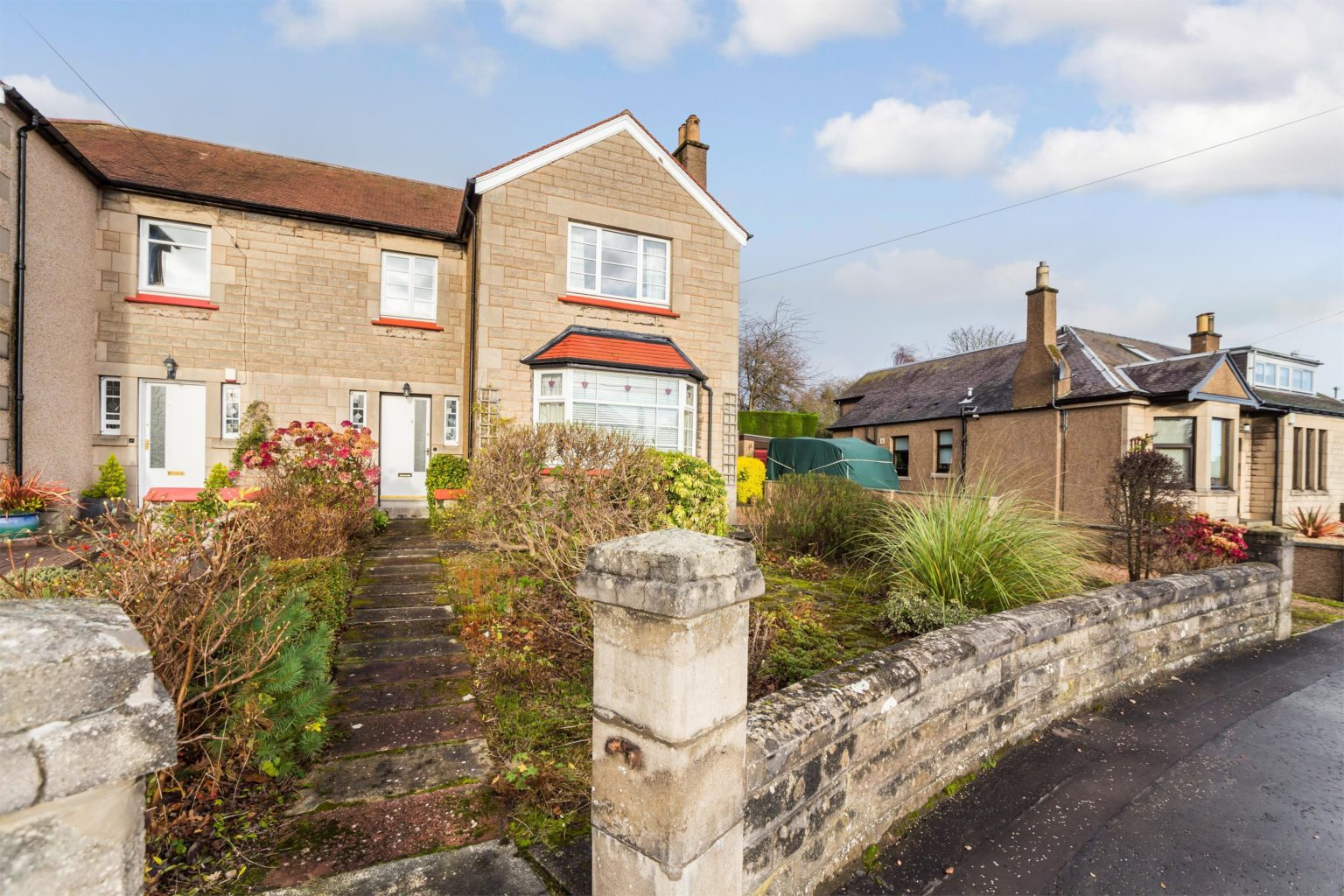 4 Strathmore Drive, DUNFERMLINE, KY12 7LP Ross & Connel Ross & Connel