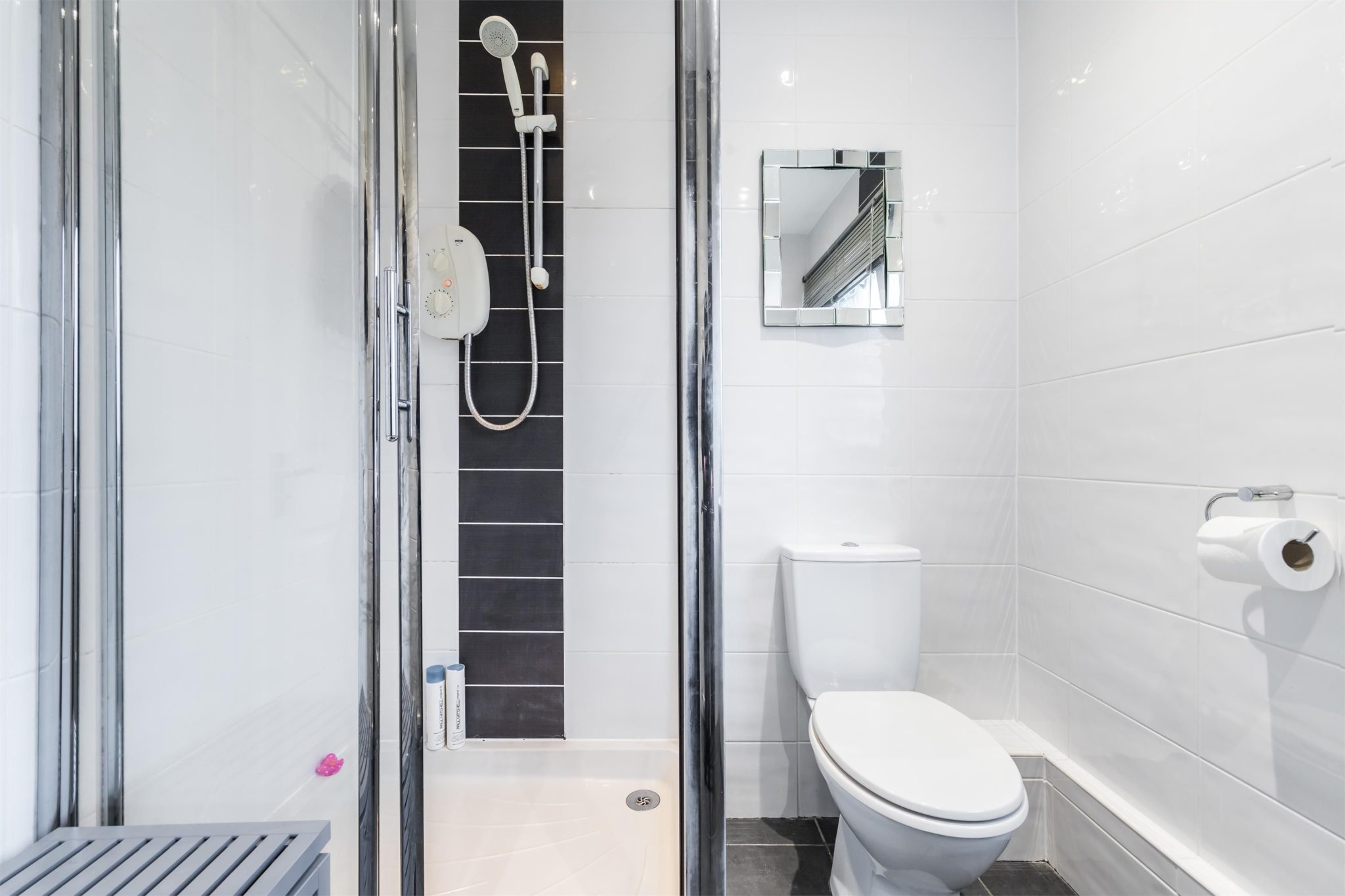 43 Glenavon Drive, Cairneyhill, DUNFERMLINE, KY12 8XQ Ross & Connel