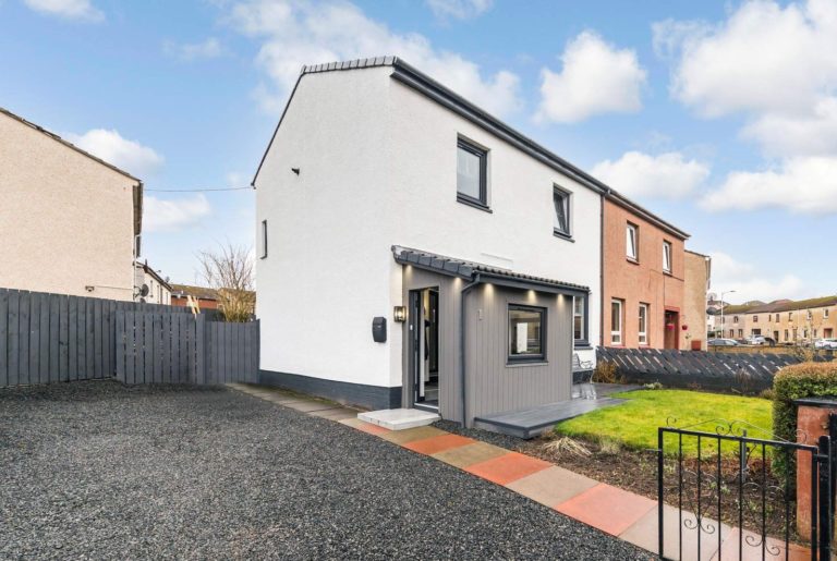 1 James Hog Crescent, Oakley, DUNFERMLINE, KY12 9SH Ross & Connel