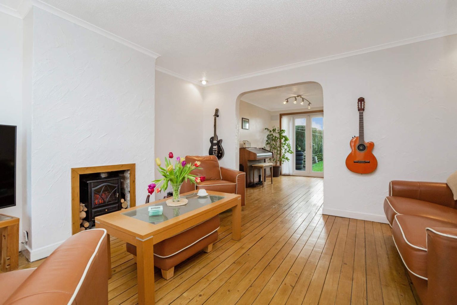 90 Pitcorthie Drive, DUNFERMLINE, KY11 8AJ Ross & Connel Ross & Connel