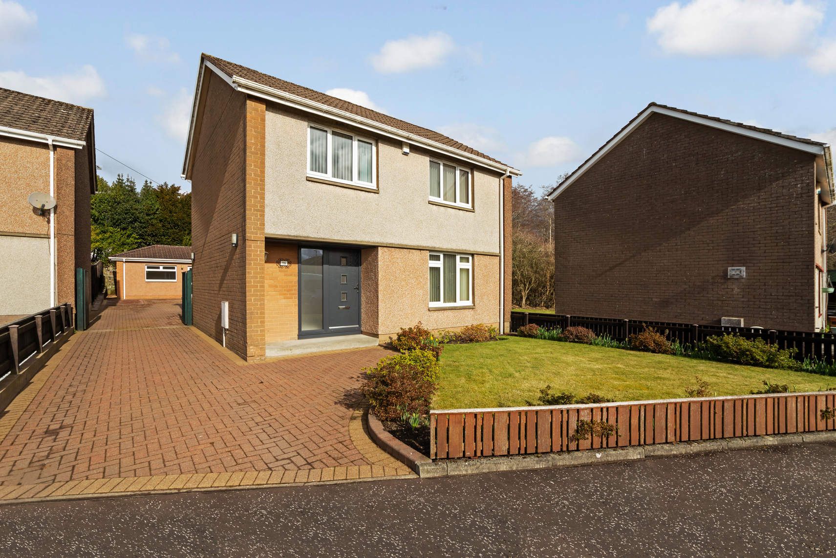 78 Park Street, Crosshill, LOCHGELLY, KY5 8BH Ross & Connel Ross