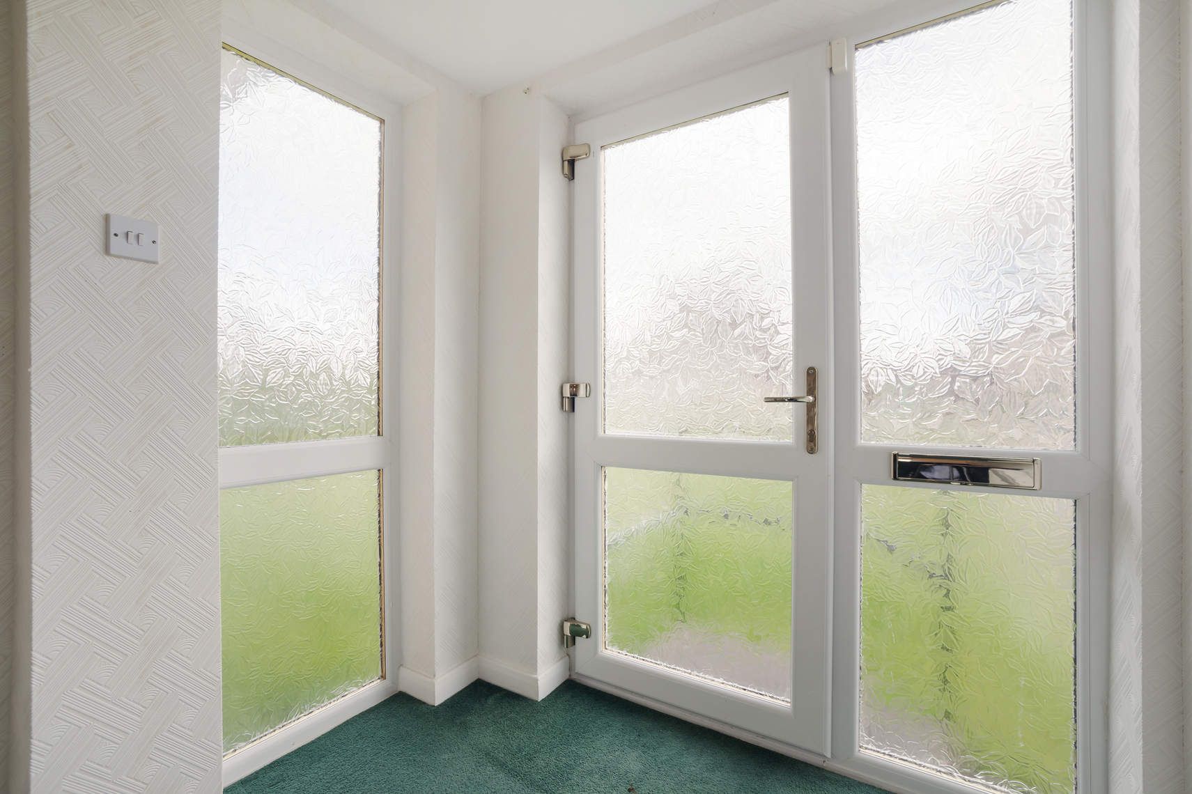 14 The Wynd, Dalgety Bay, DUNFERMLINE, KY11 9SH Ross & Connel Ross