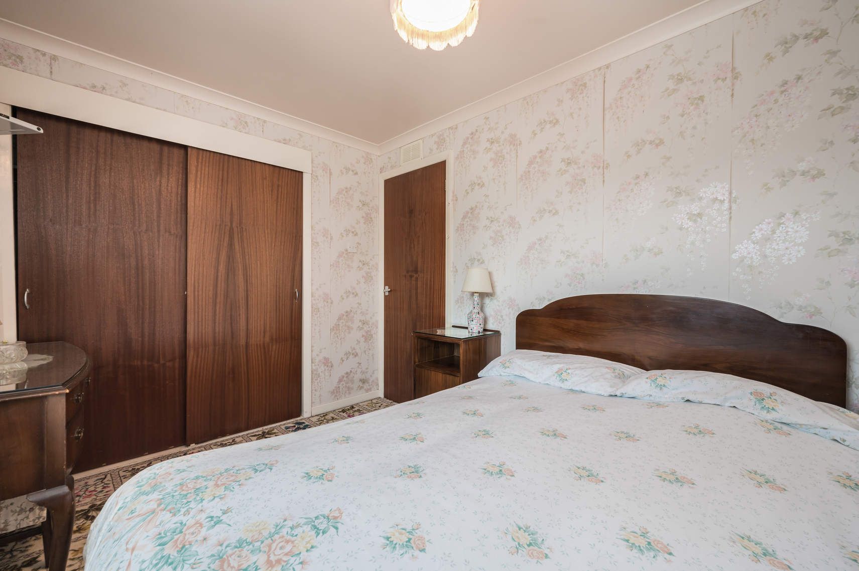 29 Broomieknowe, DUNFERMLINE, KY11 4YR Ross & Connel Ross & Connel