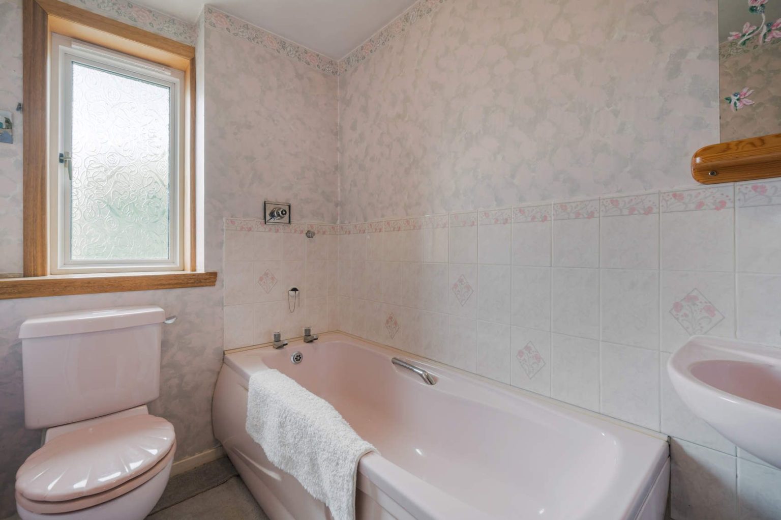 29 Broomieknowe, DUNFERMLINE, KY11 4YR Ross & Connel Ross & Connel