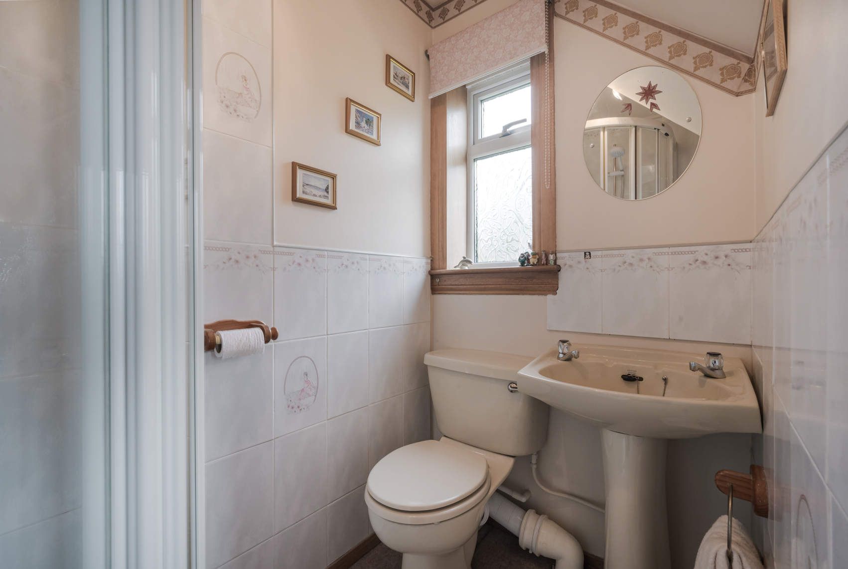 29 Broomieknowe, DUNFERMLINE, KY11 4YR Ross & Connel Ross & Connel