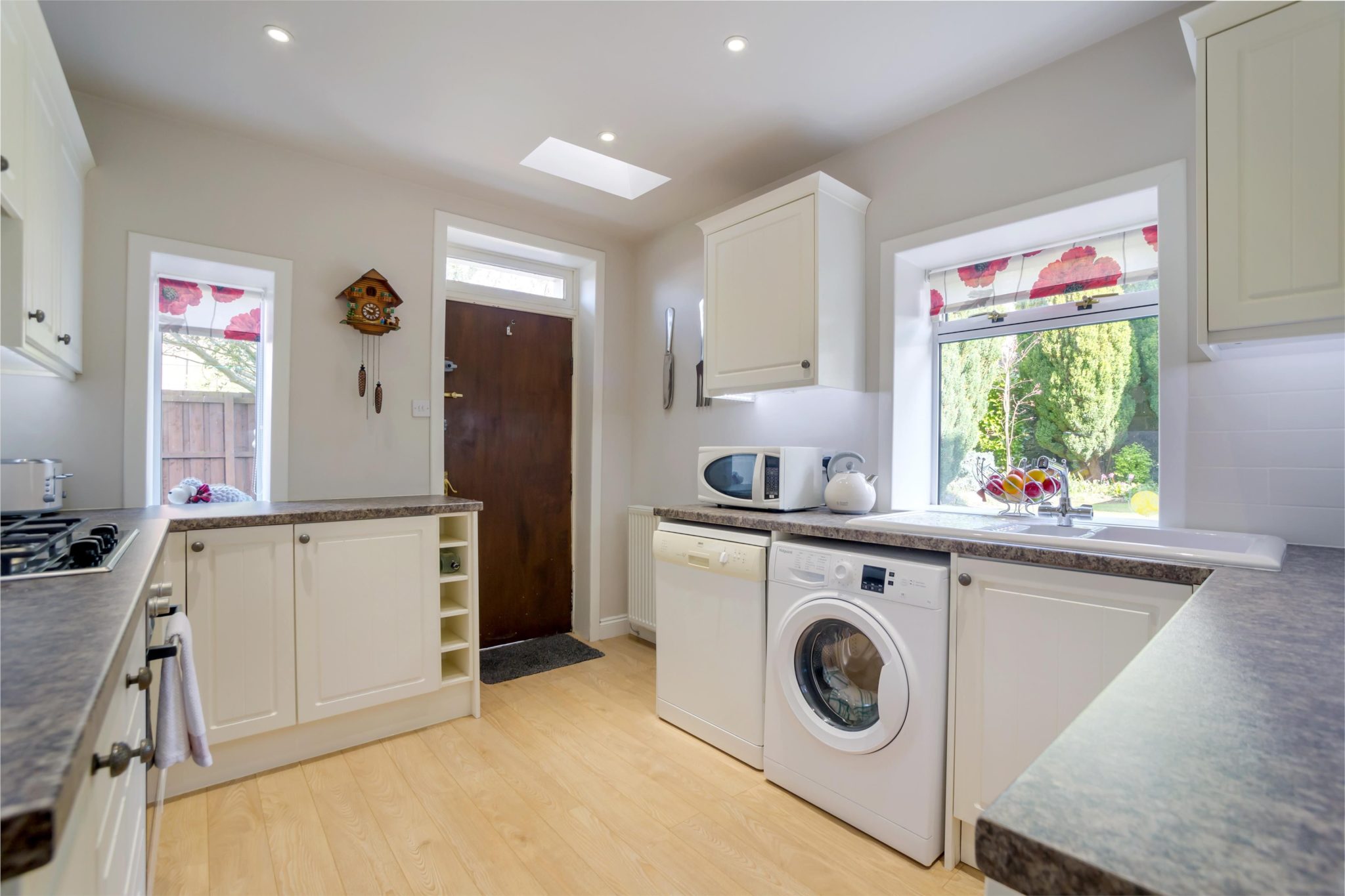 1 Park Avenue, DUNFERMLINE, KY12 7HX Ross & Connel Ross & Connel