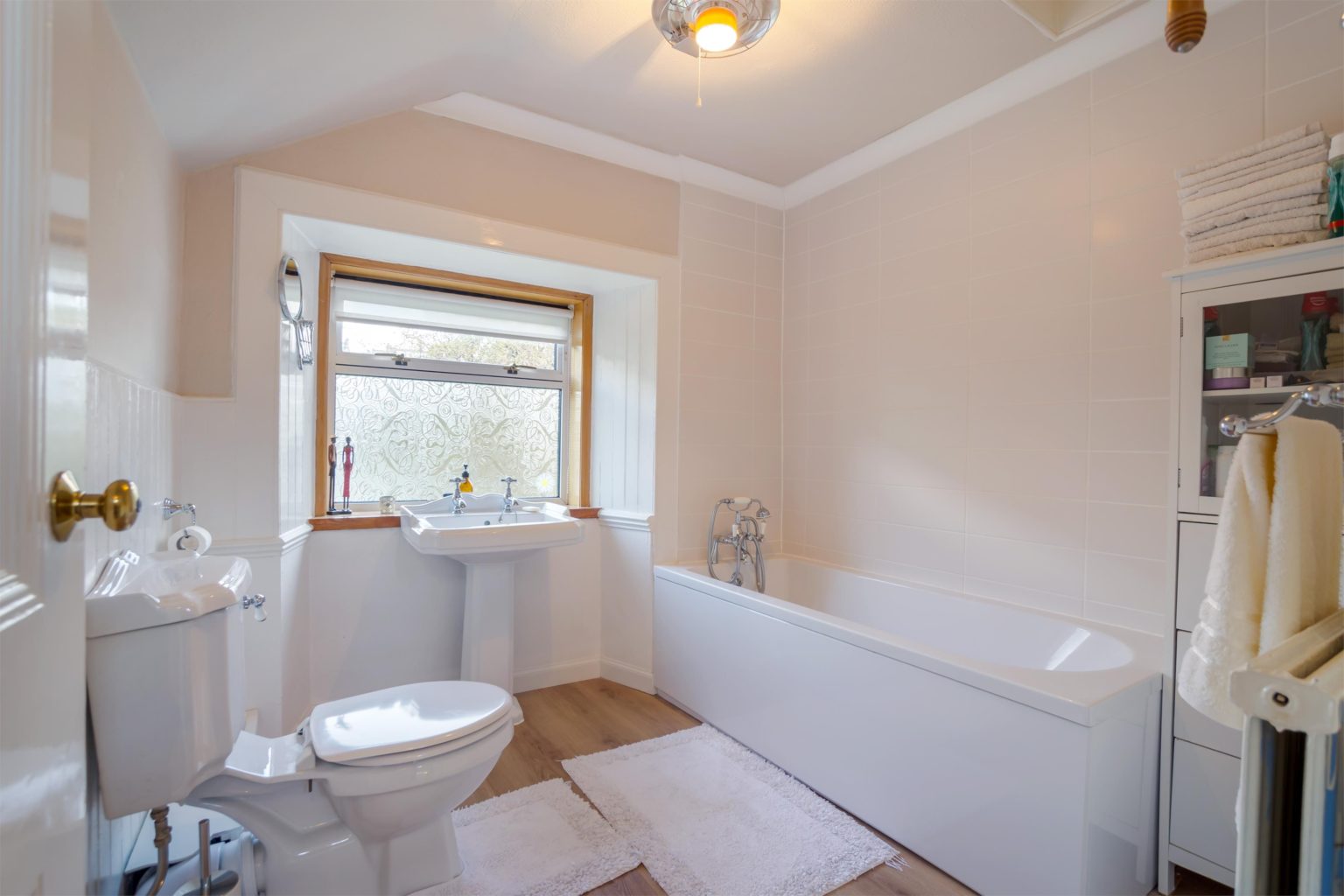 1 Park Avenue, DUNFERMLINE, KY12 7HX Ross & Connel Ross & Connel