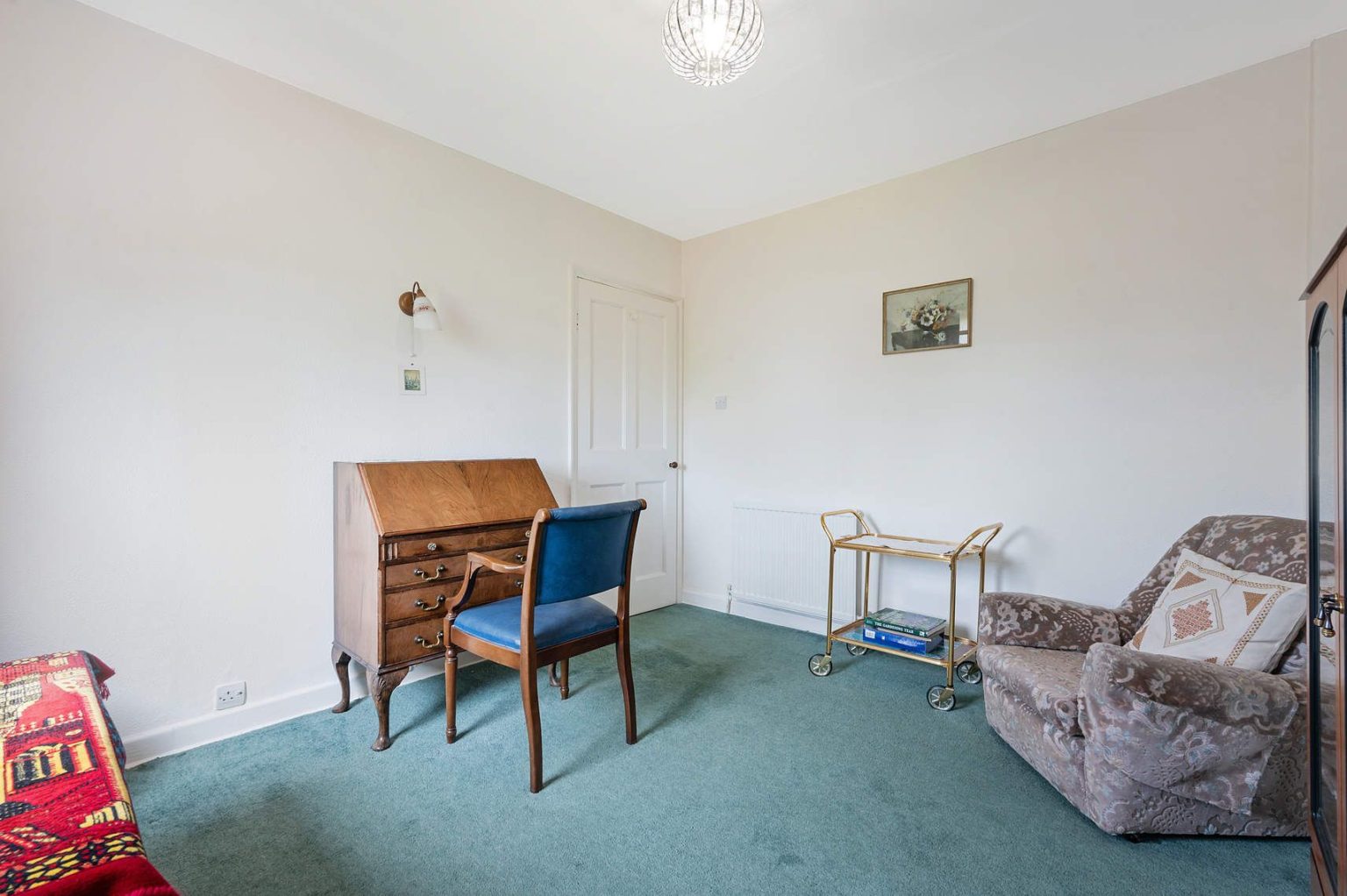 10 Kings Road, Rosyth, DUNFERMLINE, KY11 2SP Ross & Connel Ross