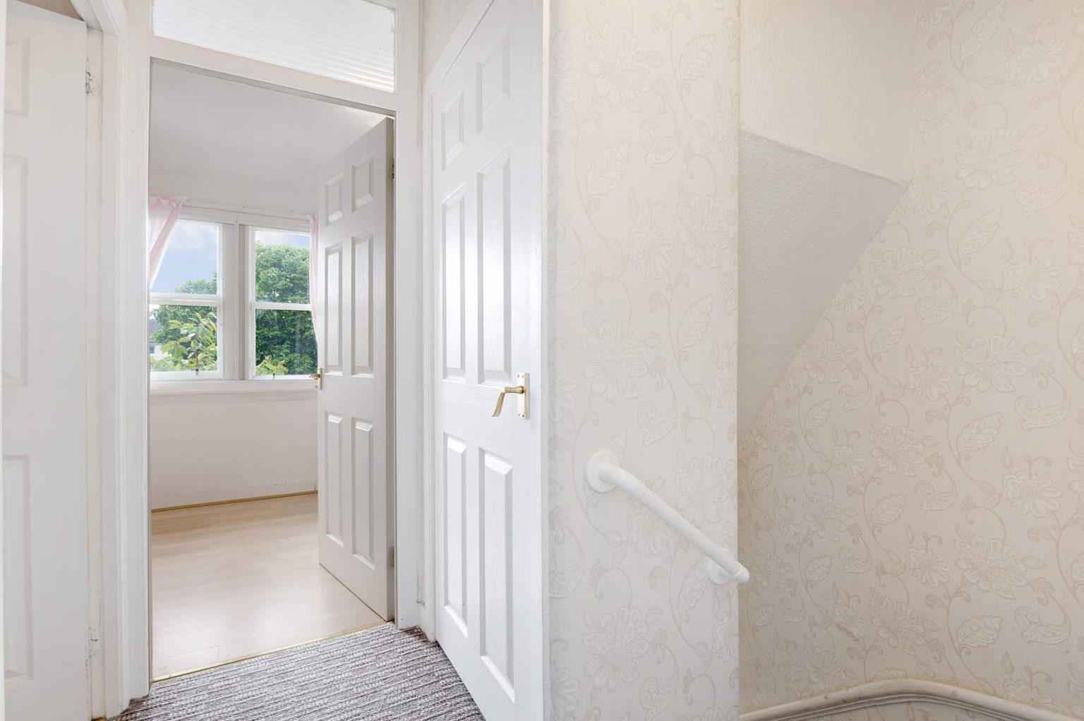 12 Pinkerton Place, Rosyth, DUNFERMLINE, KY11 2JN Ross & Connel