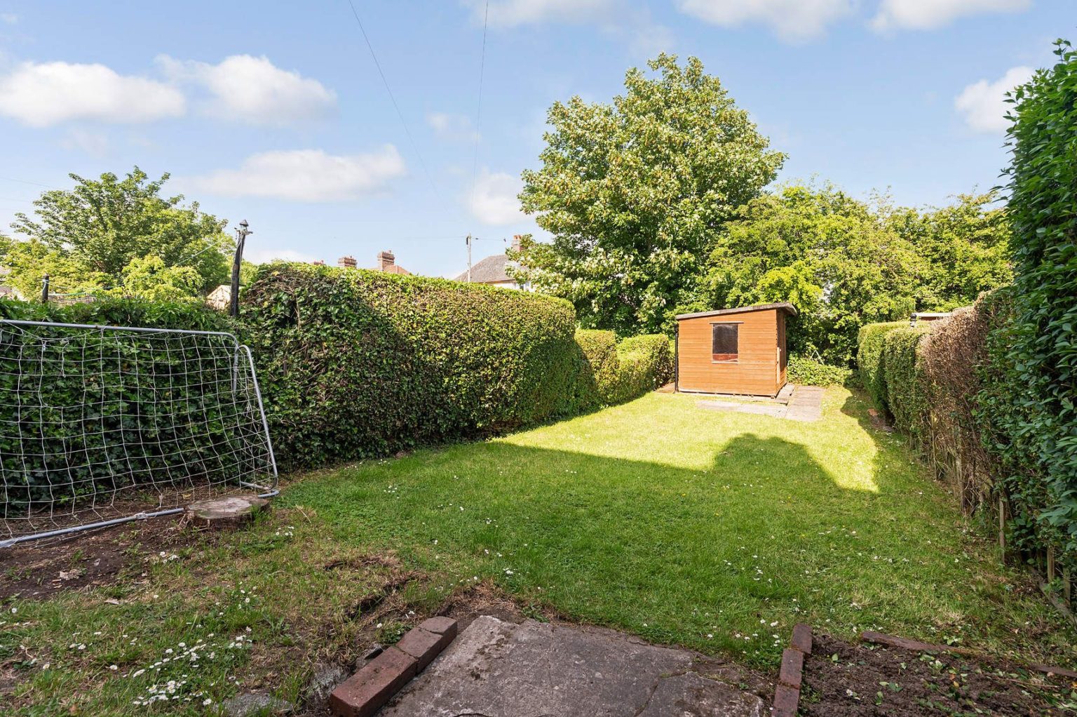 12 Pinkerton Place, Rosyth, DUNFERMLINE, KY11 2JN Ross & Connel