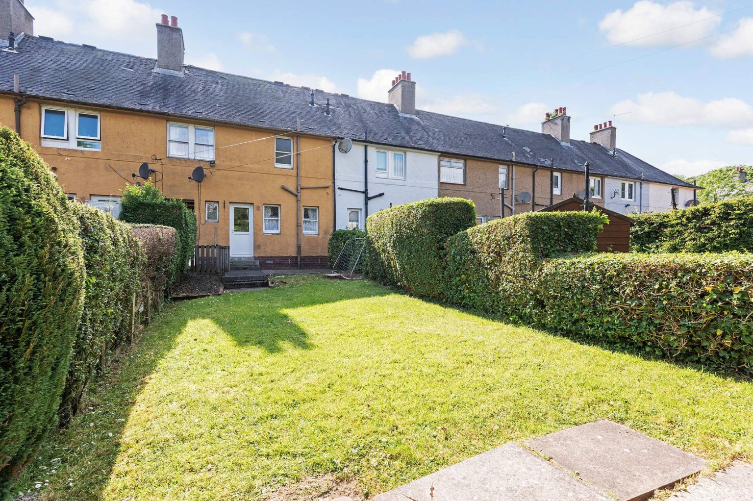 12 Pinkerton Place, Rosyth, DUNFERMLINE, KY11 2JN Ross & Connel