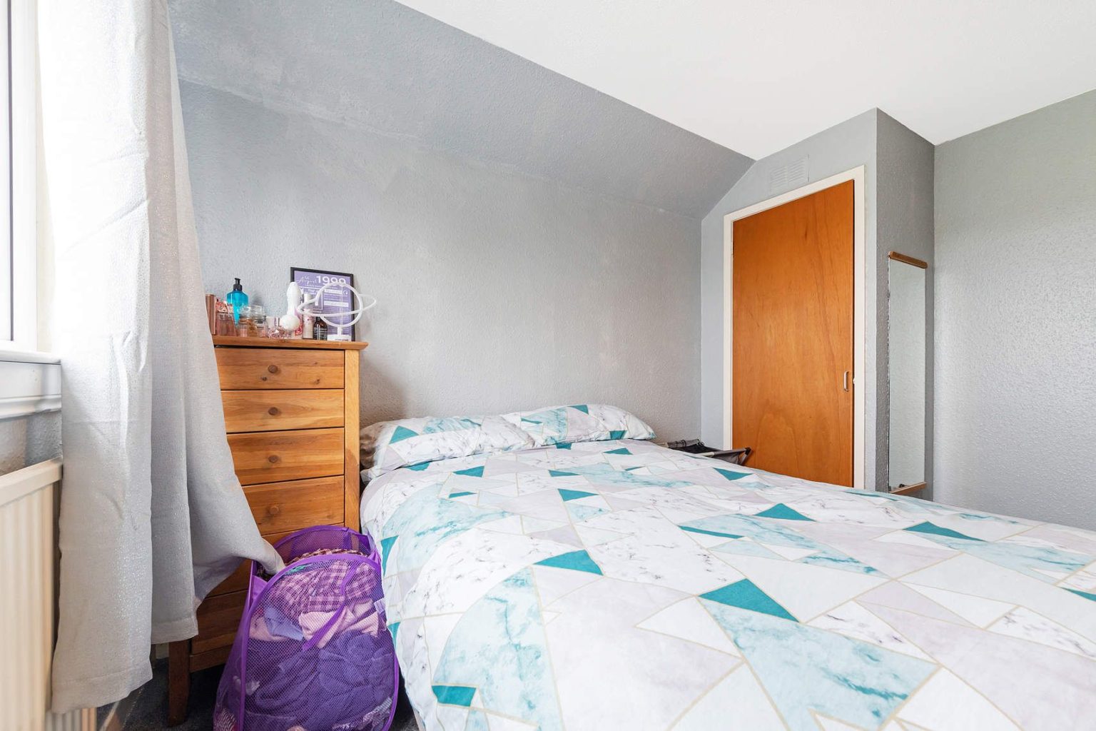 233 Pitcorthie Drive, DUNFERMLINE, KY11 8BS Ross & Connel Ross & Connel