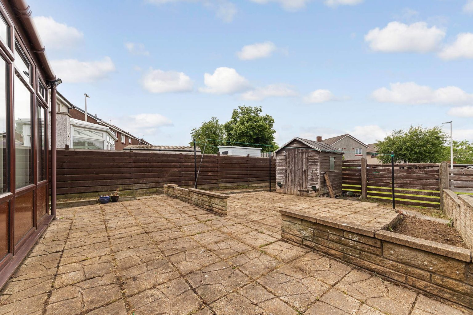 233 Pitcorthie Drive, DUNFERMLINE, KY11 8BS Ross & Connel Ross & Connel