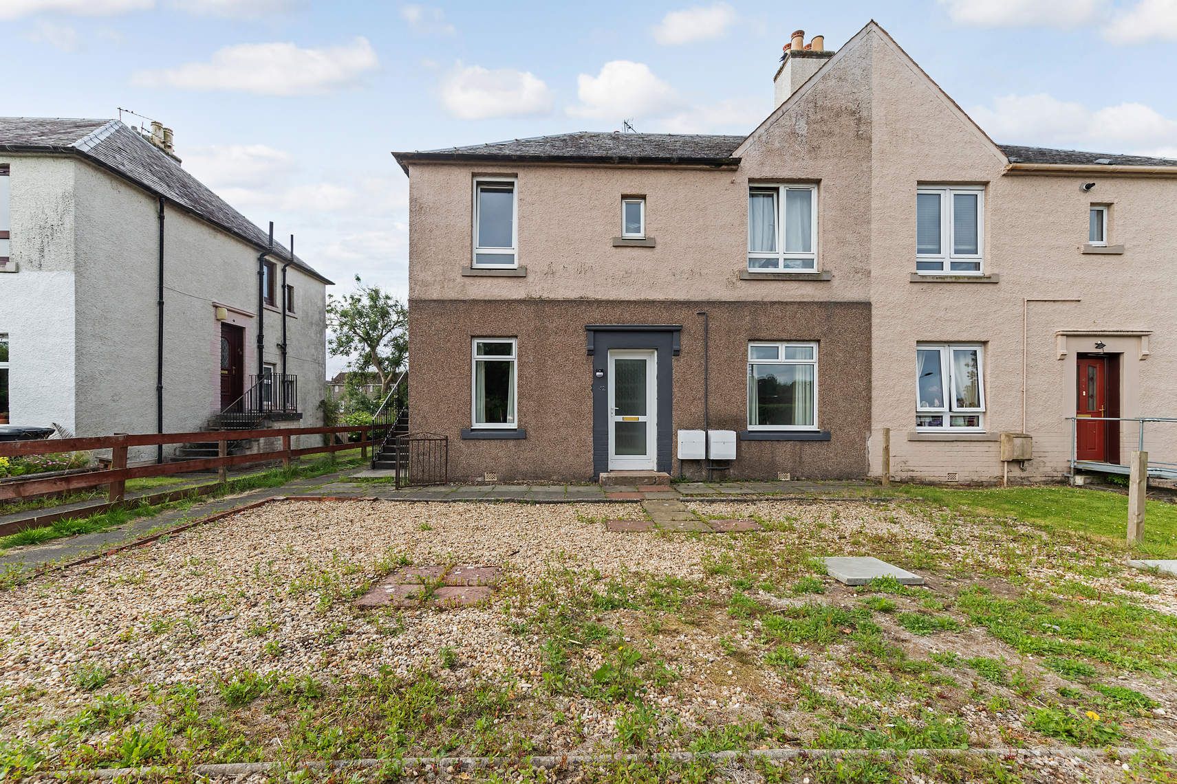 42 Blairwood Terrace, Oakley, DUNFERMLINE, KY12 9QG Ross & Connel