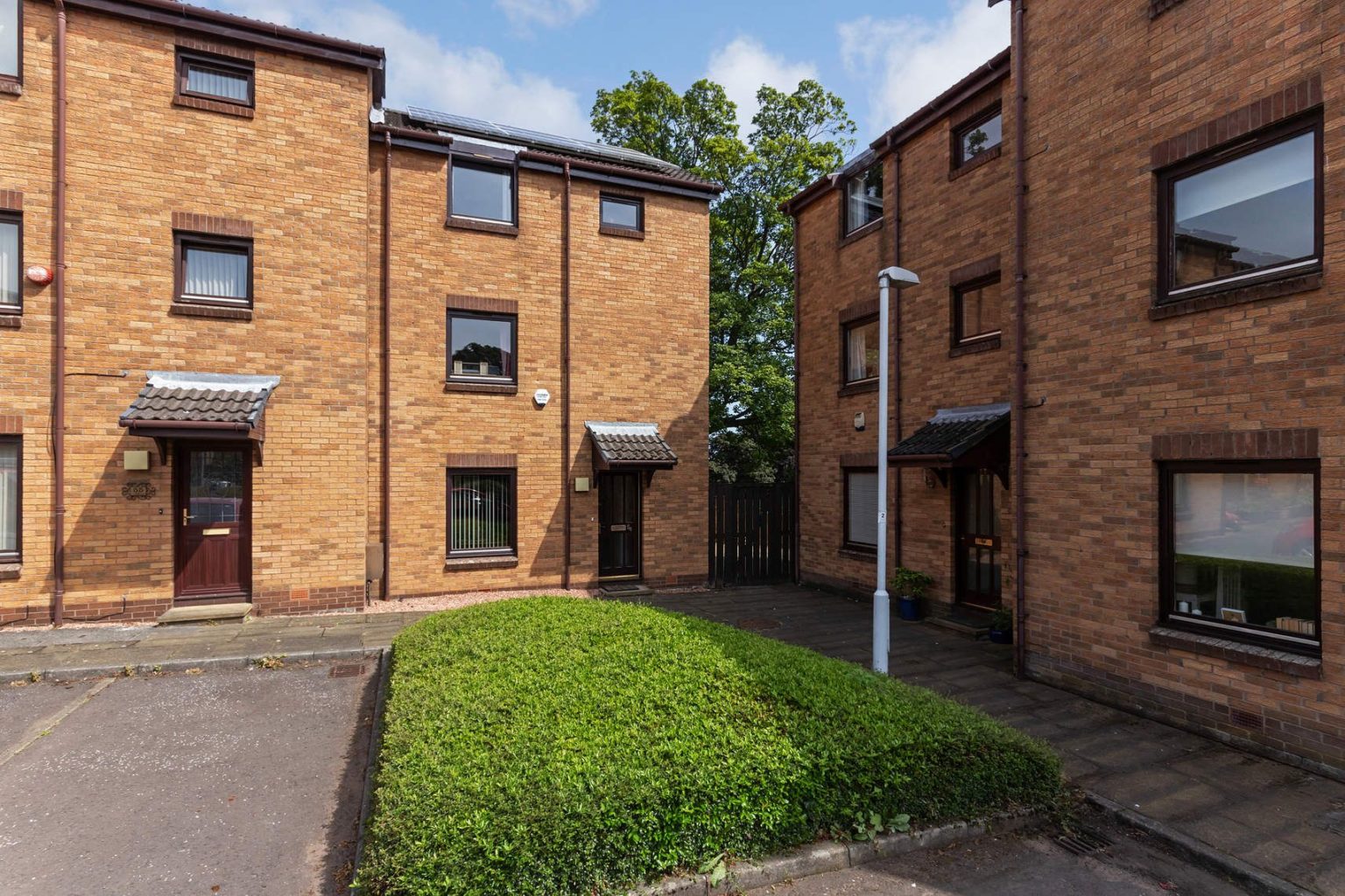 54 The Kyles, KIRKCALDY, KY1 2QG Ross & Connel Ross & Connel