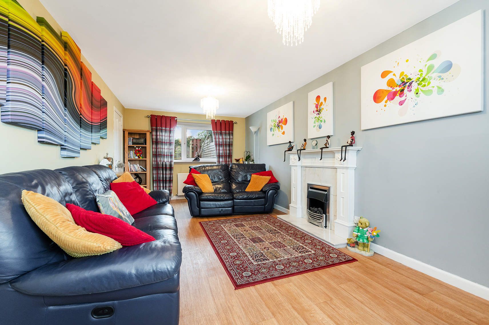 45 Sherbrooke Road, Rosyth, DUNFERMLINE, KY11 2YP Ross & Connel