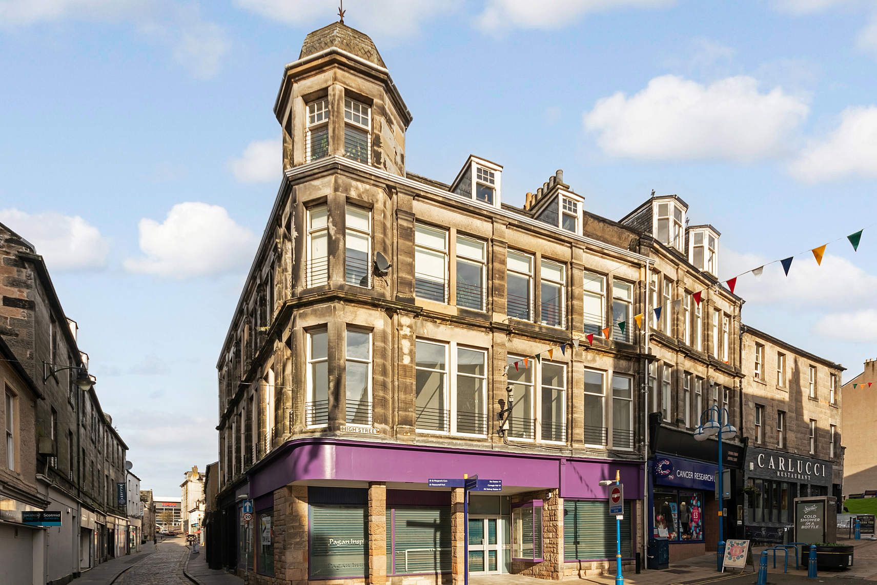 2D Bruce Street, Dunfermline, KY12 7AG Ross & Connel Ross & Connel