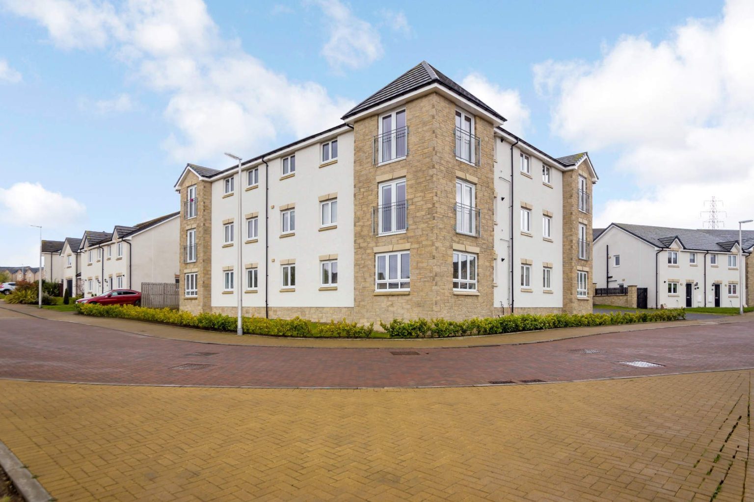 6h Blane Crescent, DUNFERMLINE, KY11 8ZF Ross & Connel Ross & Connel