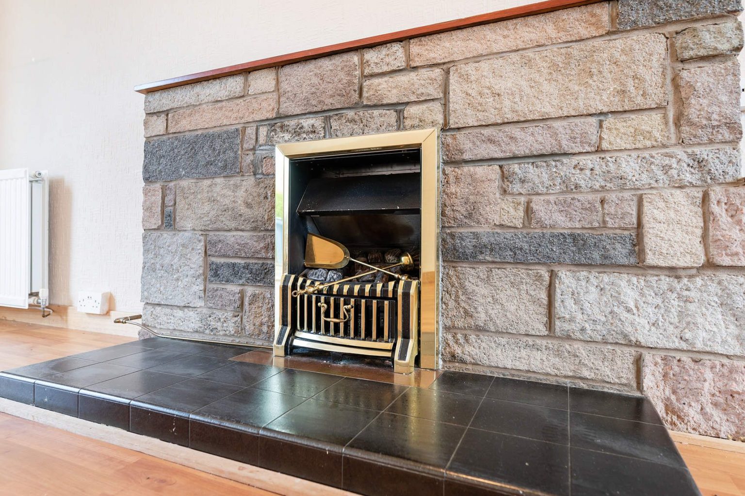 11 Maple Terrace, KELTY, KY4 0LP Ross & Connel Ross & Connel