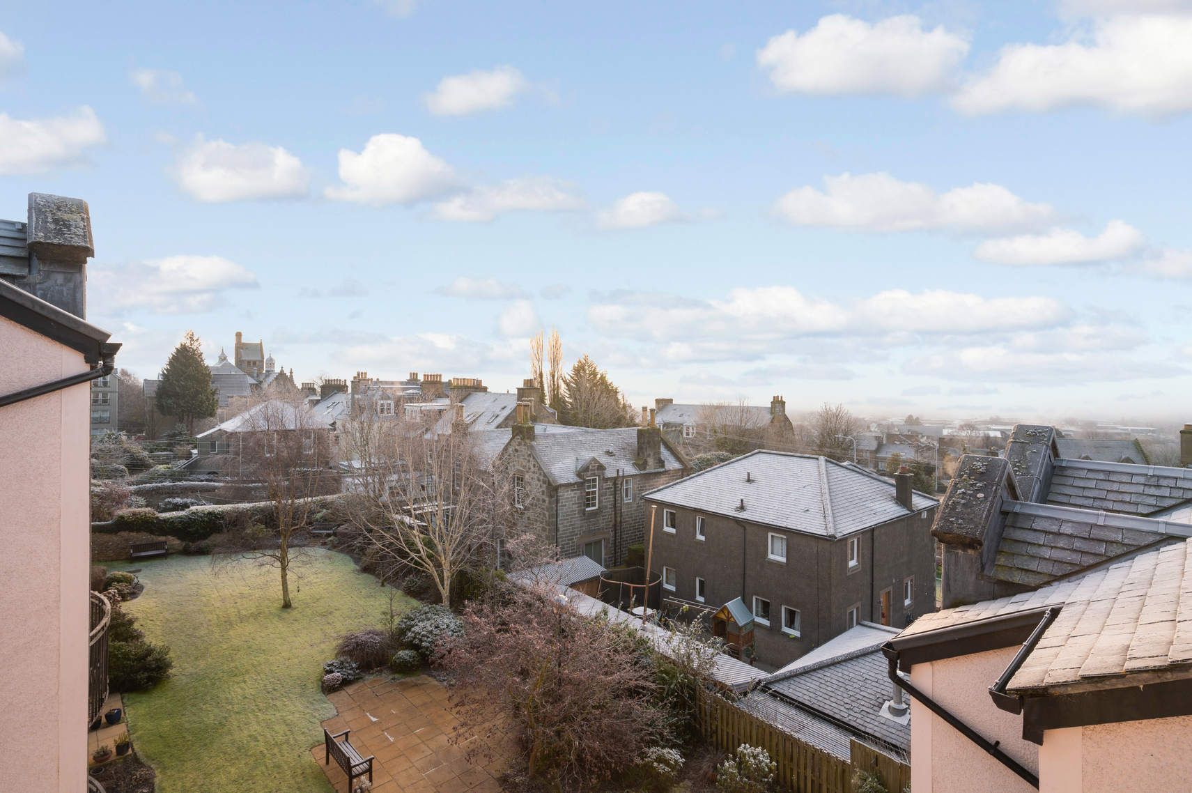 41 Jubilee Court, 76 St. Margaret Street, DUNFERMLINE, KY12 7PF Ross