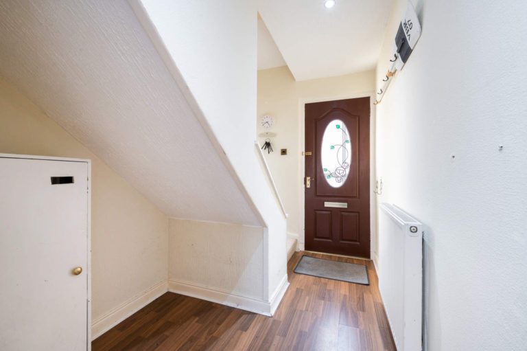 70 Oxgang Road, GRANGEMOUTH, FK3 9ER Ross & Connel Ross & Connel