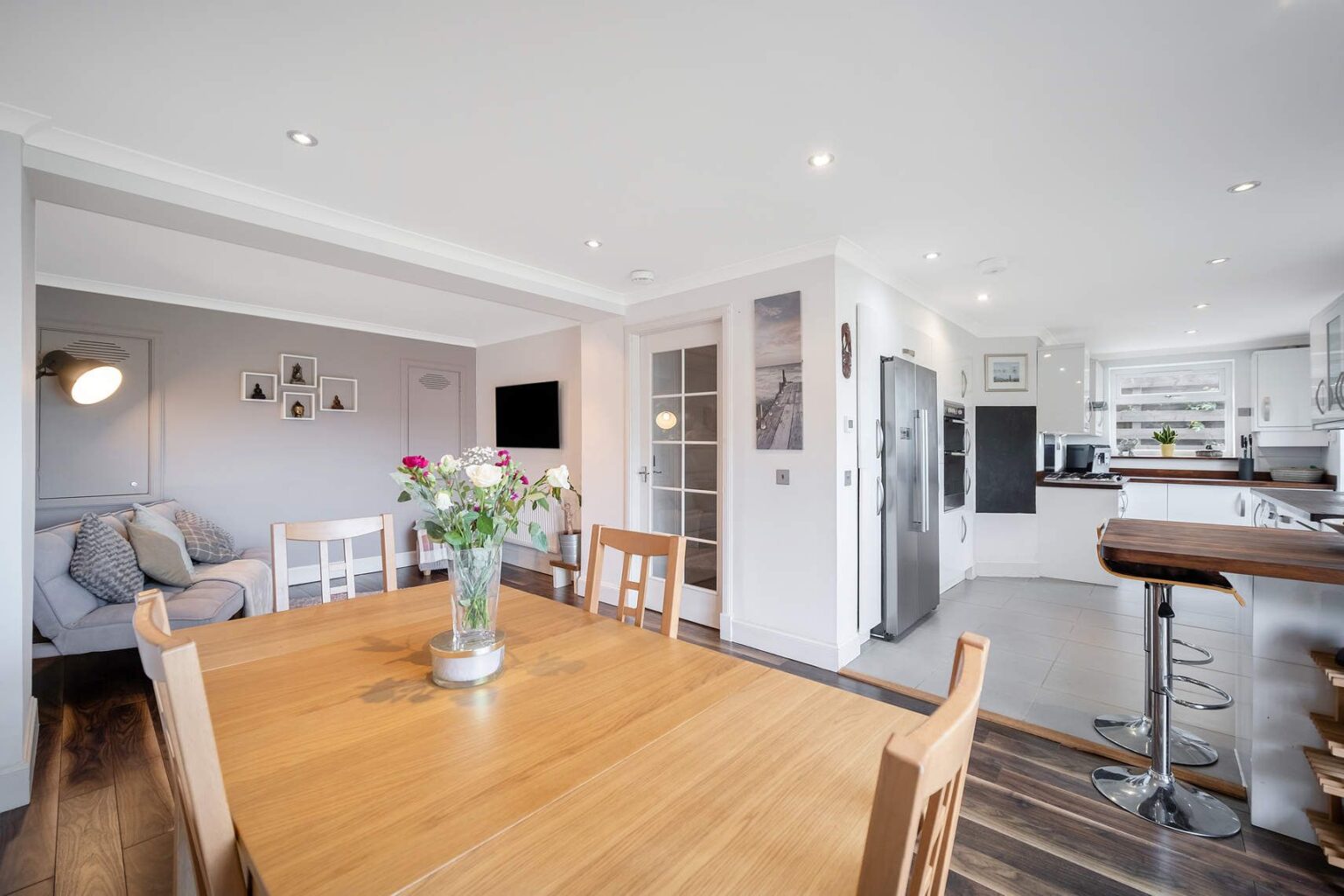 54 Aberdour Road, DUNFERMLINE, KY11 4PE Ross & Connel Ross & Connel