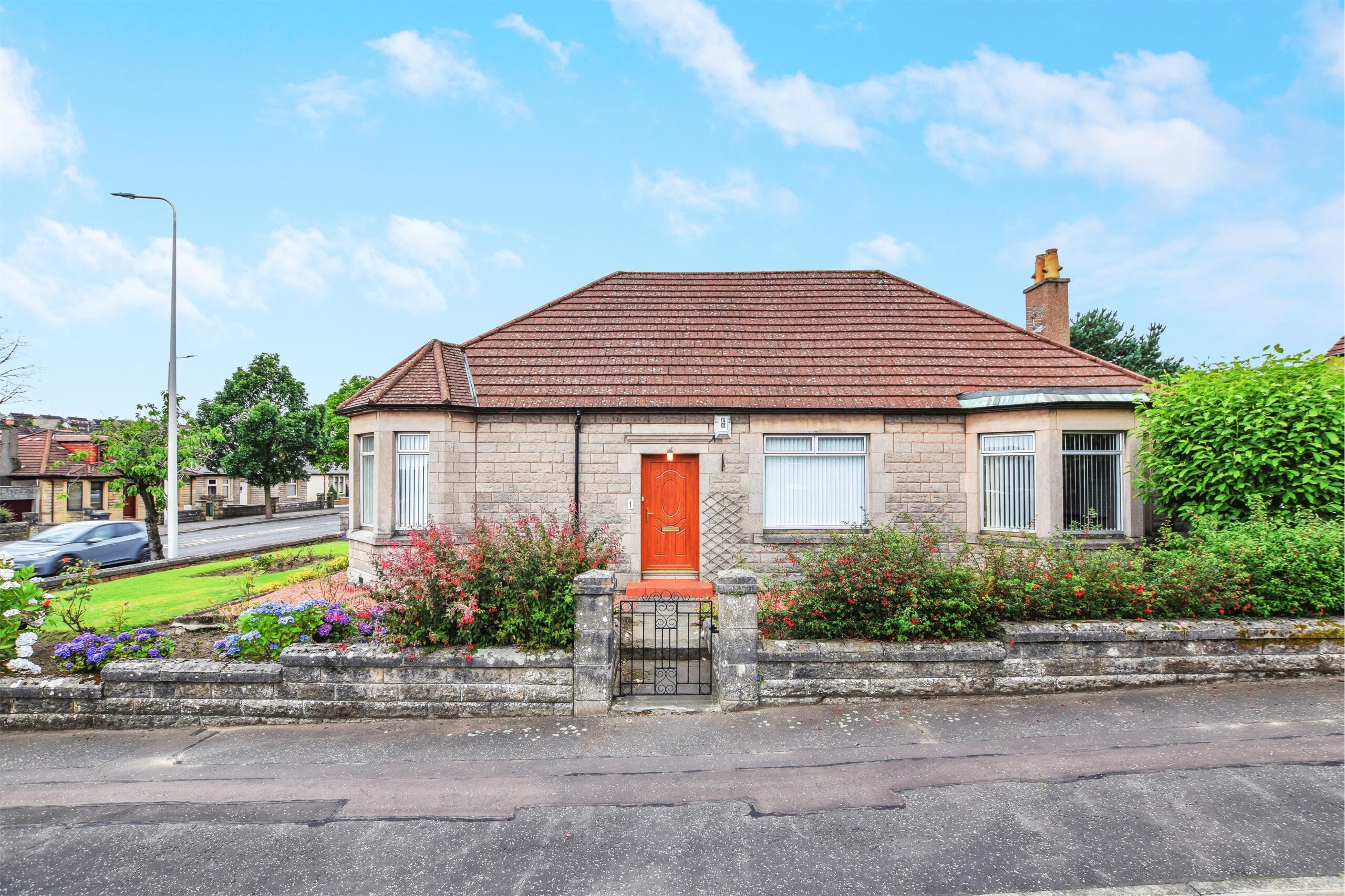 1 Strathmore Drive, Dunfermline, KY12 7LP