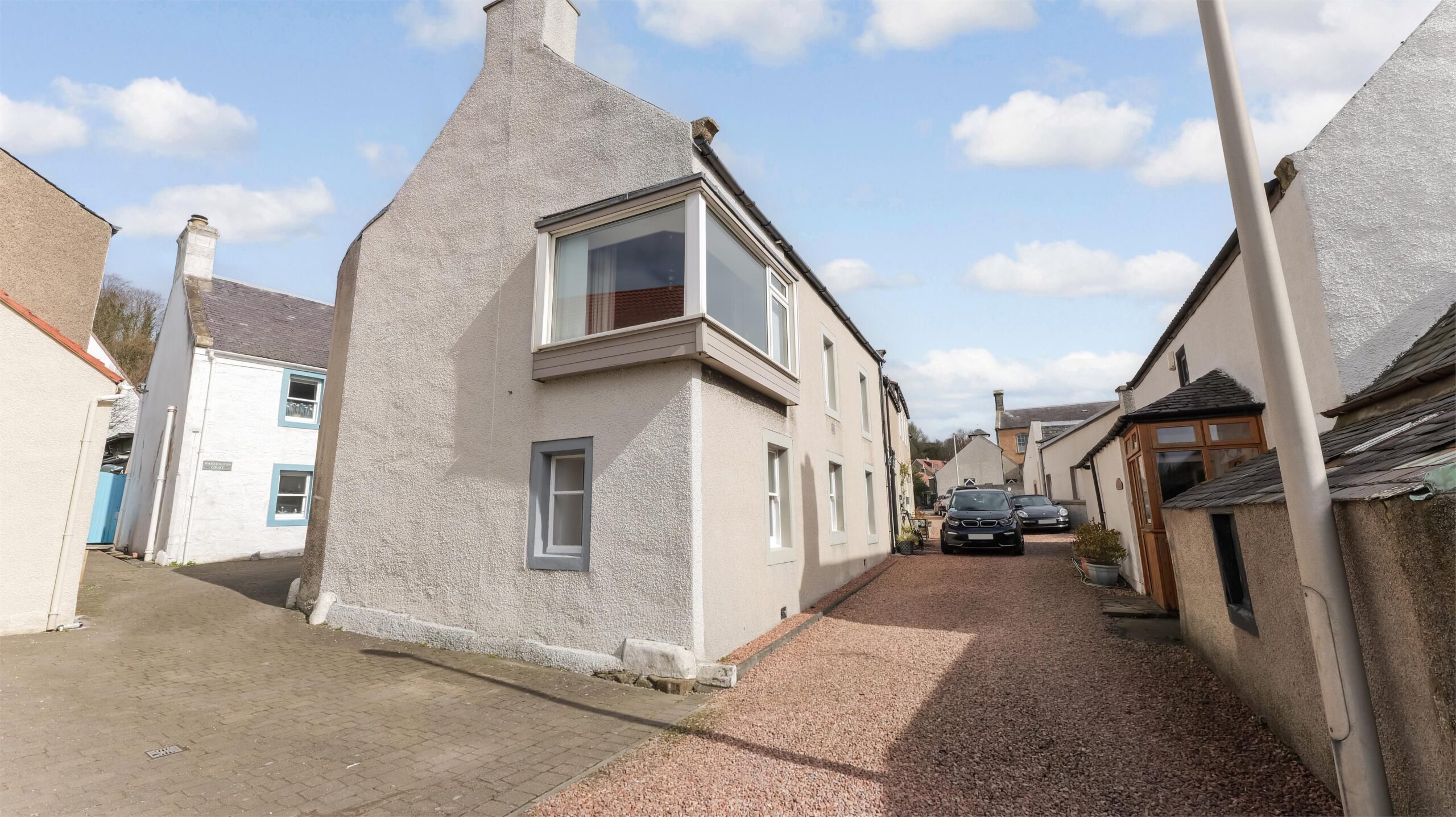 4 Warrington Court, Limekilns, Dunfermline, KY11 3HW