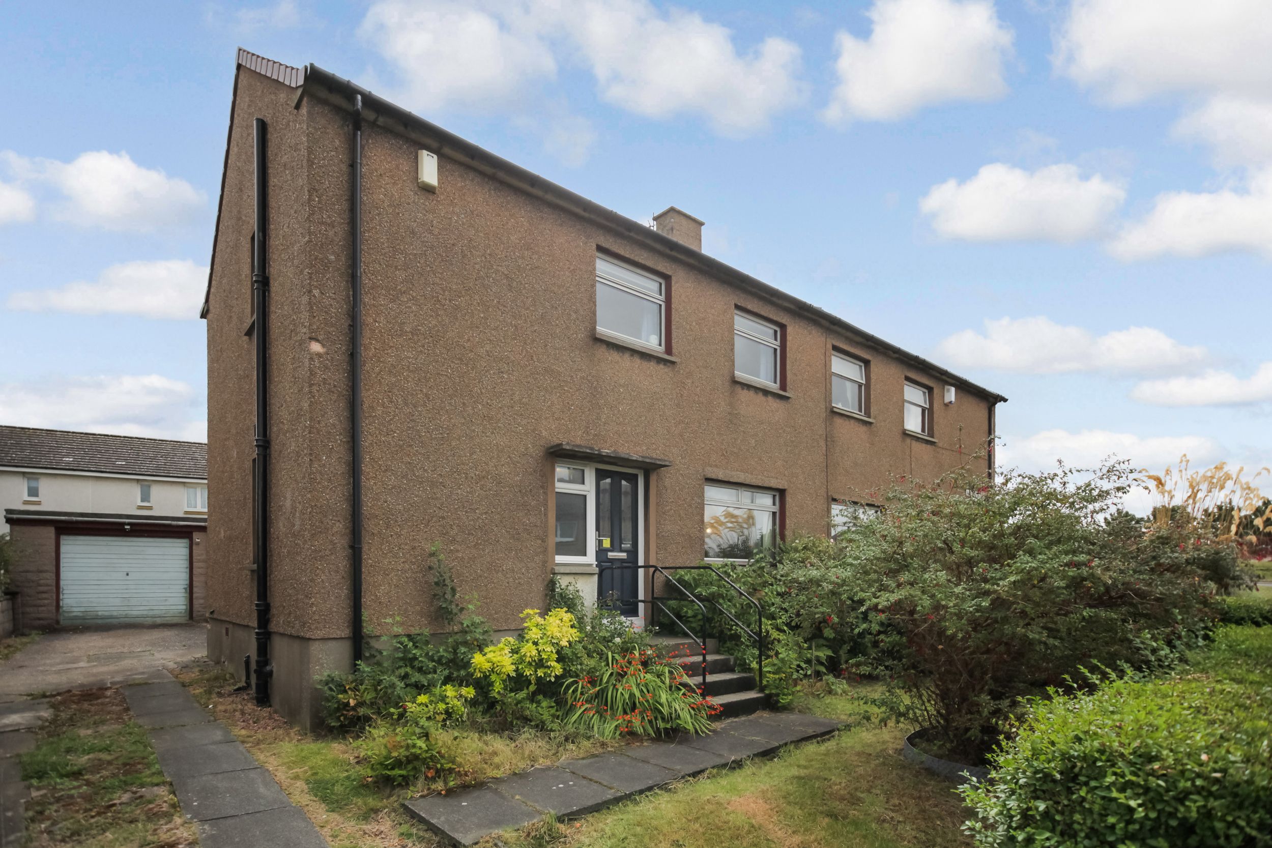4 Inchkeith Drive, Dunfermline, KY11 4HW