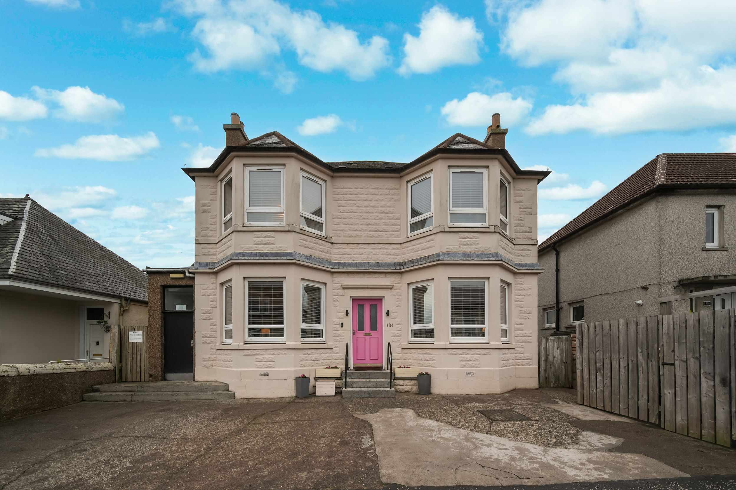 184 Townhill Road, Dunfermline, KY12 0DS