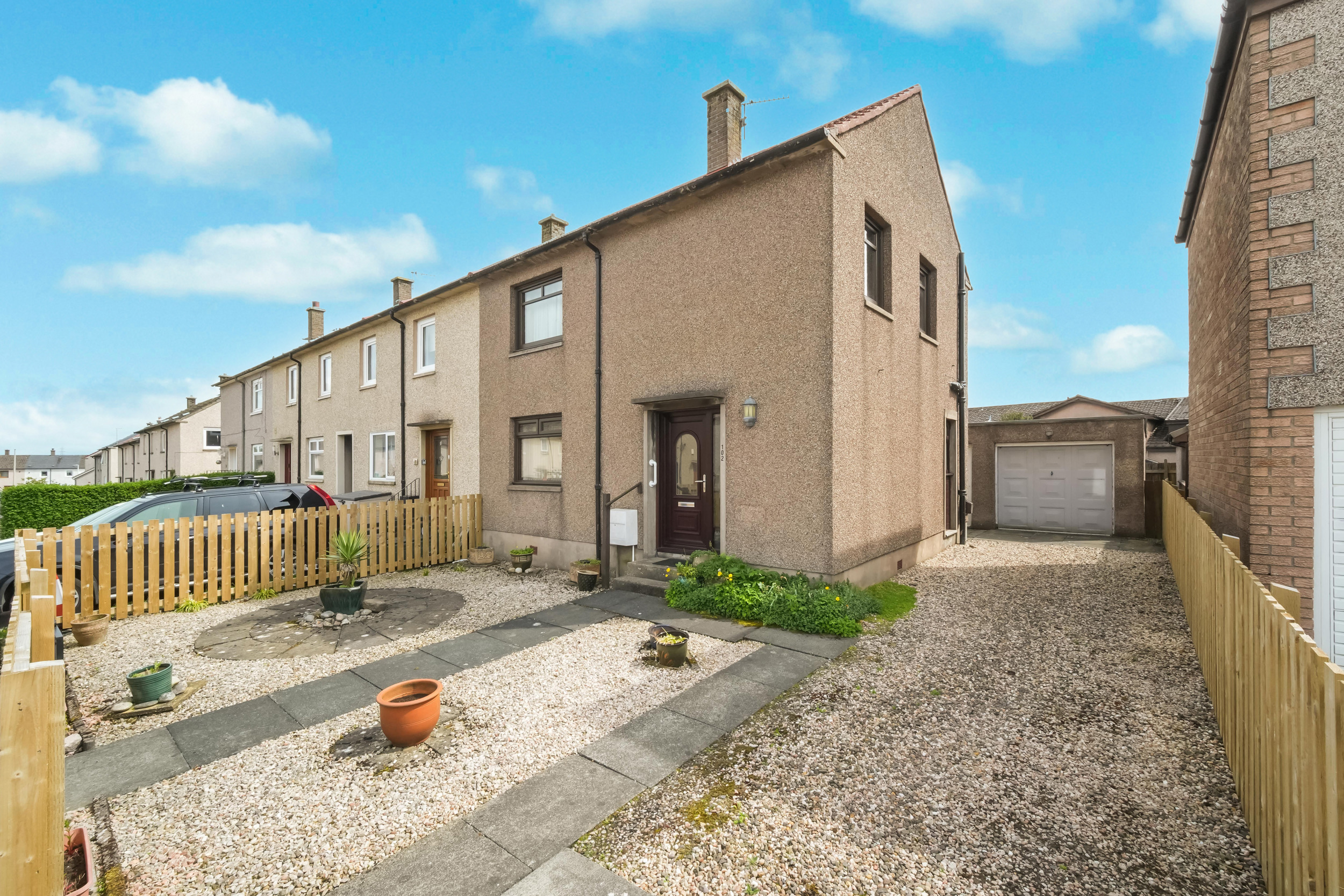102 Leadside Crescent, Wellwood, Dunfermline, KY12 0NS