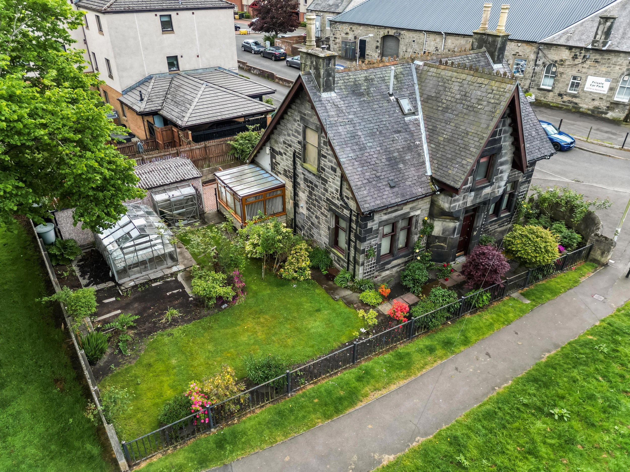 Castleblair Lodge, Inglis Lane, Dunfermline, KY12 9DP