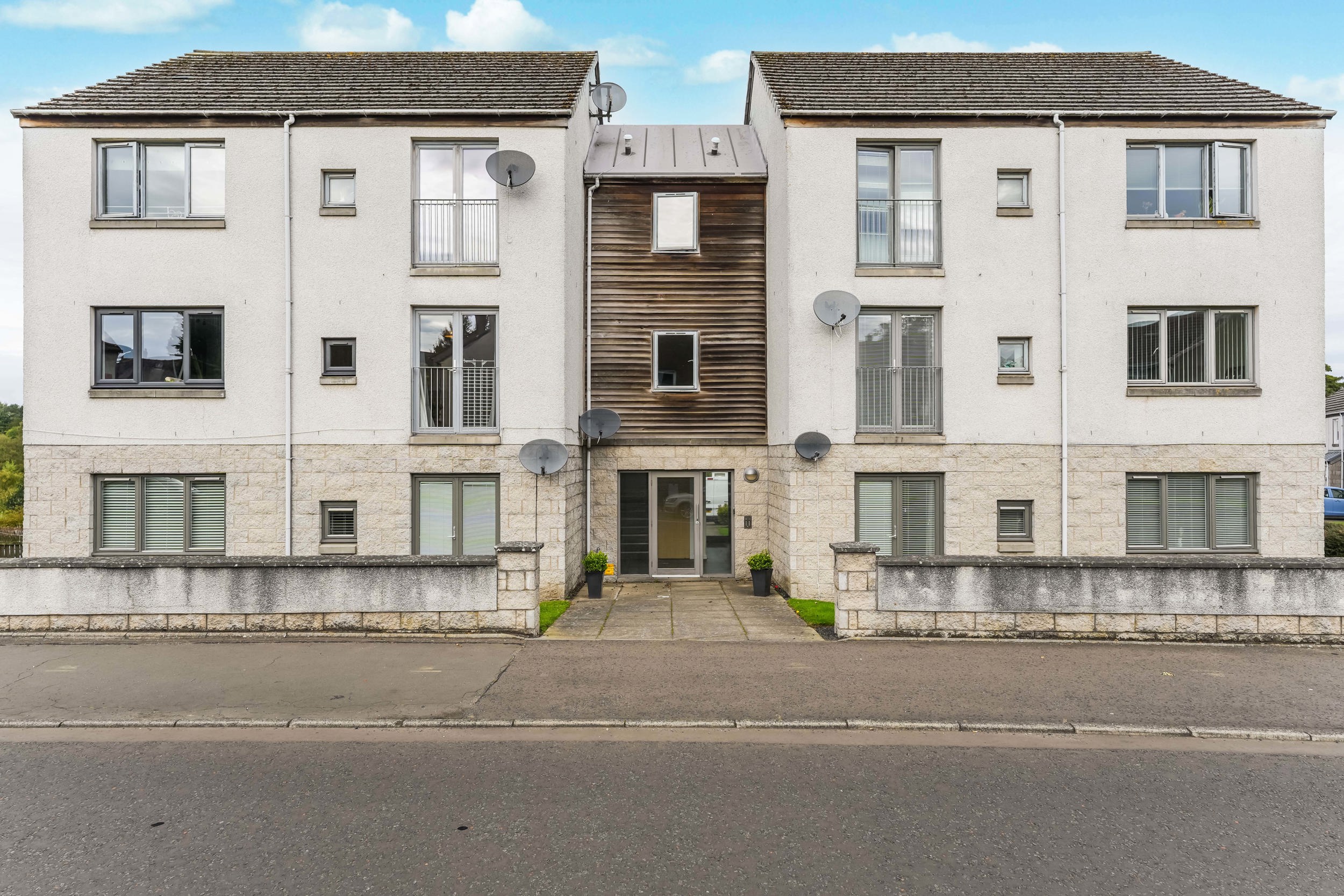 13C St. Margarets Well, Dunfermline, KY12 0HZ